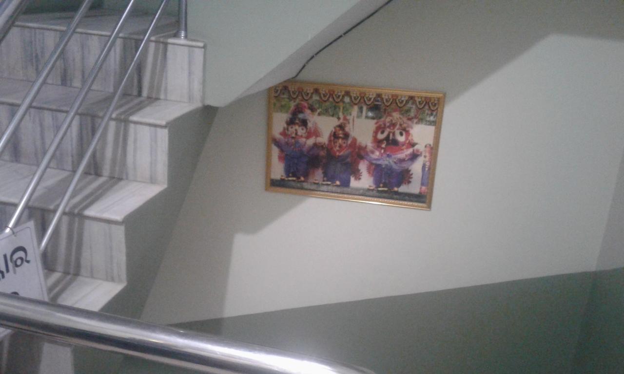 Ganesh Lodge Puri Luaran gambar