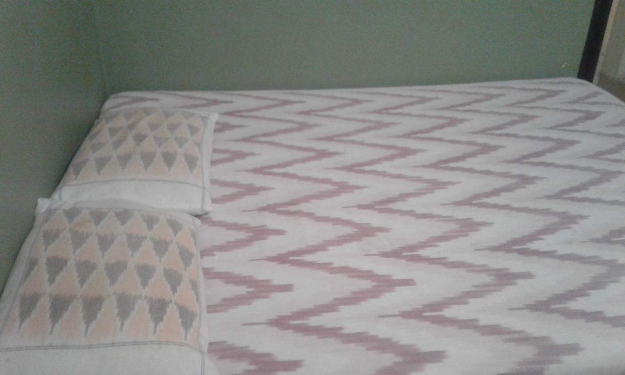 Ganesh Lodge Puri Luaran gambar