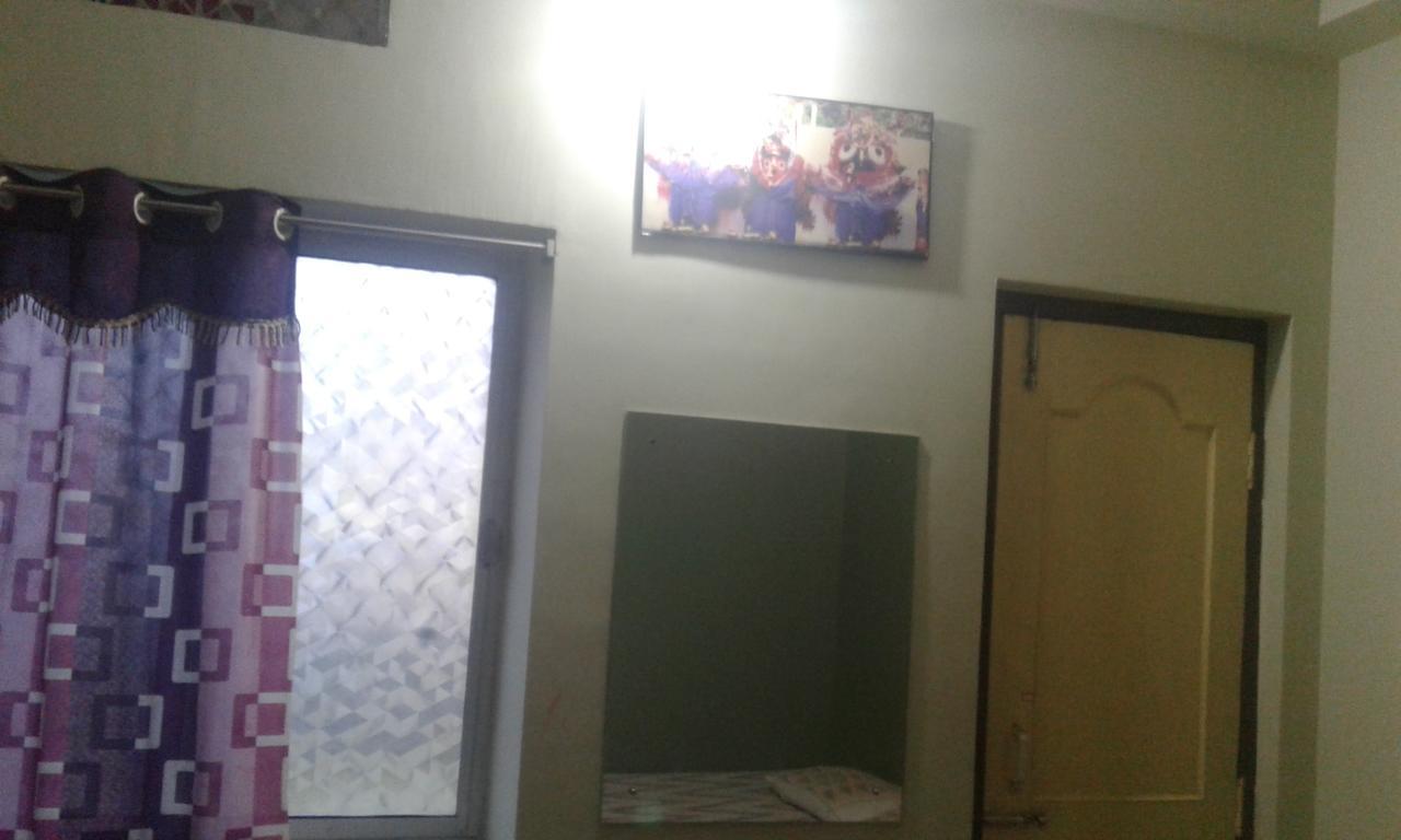 Ganesh Lodge Puri Luaran gambar